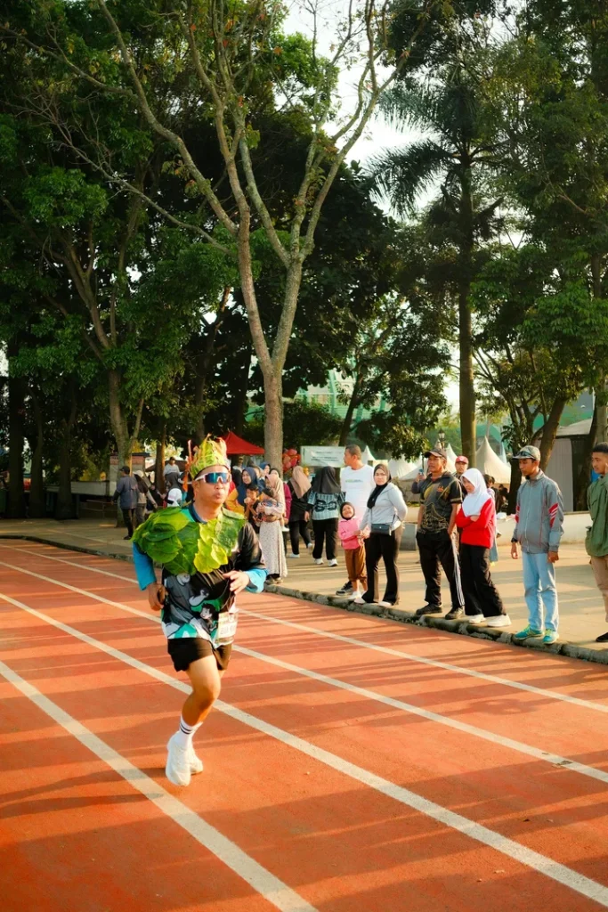 7 Rekomendasi Sepatu Running Terbaik Buat Pelari Kalcer 2026 1 Pelari Kalcer Running